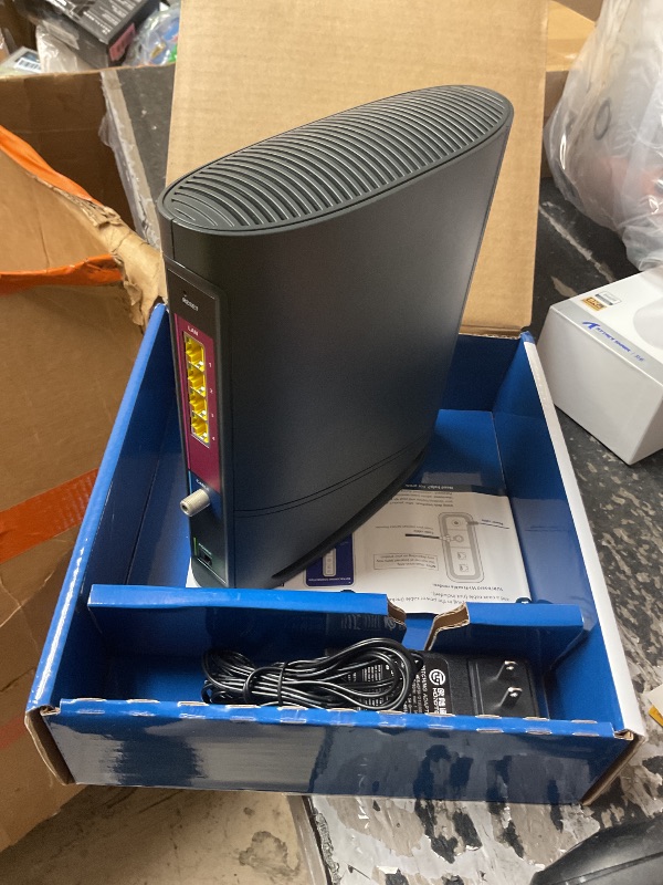 Photo 1 of ARRIS Surfboard G34 DOCSIS 3.1 Cable Modem + Wi-Fi 6 Router