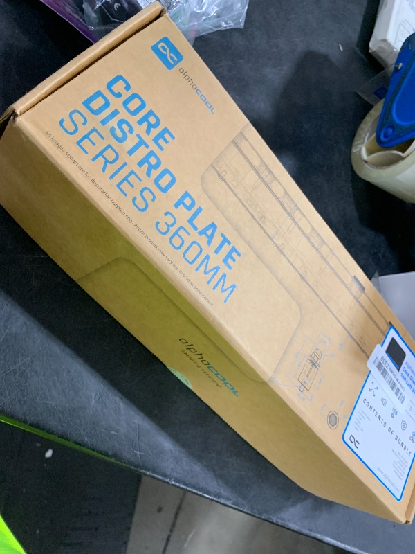 Photo 1 of Alphacool Core Distro Plate 360 with VPP Apex Pump