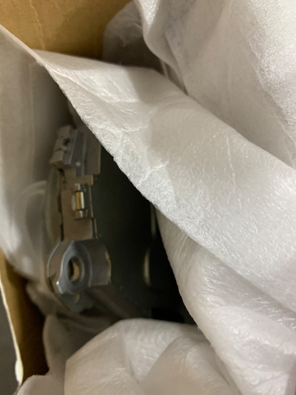 Photo 1 of YLB.&co Engine VVT Solenoid Valve
