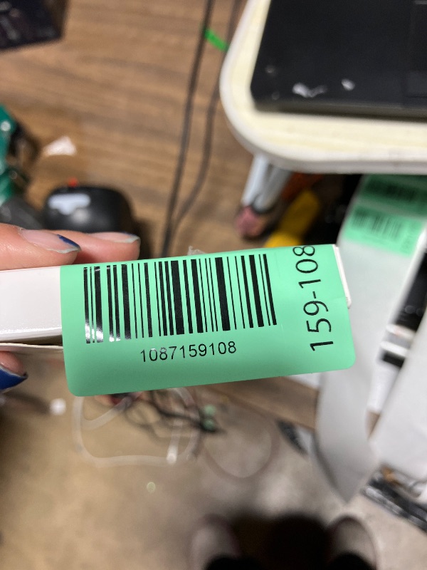 Photo 1 of 120 Pieces Personalized Sewing Labels Sew on Clothing Labels Handmade Interlocking Heart Pattern Label Tags for Handmade Items Clothes (White)