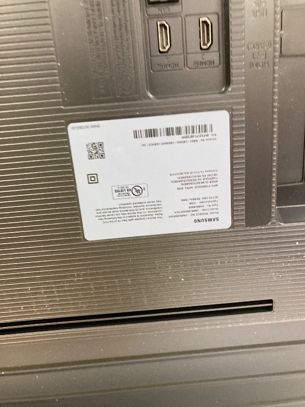Photo 1 of ********broken screen -no returns , no refunds**********Samsung 65-Inch Class Crystal UHD U8000H Series Samsung Vision AI Smart TV (2026 Model, 65U8000H) Crystal Processor 4K, Endless Free Content, Motion Xcelerator, Color Booster, Alexa Built-in