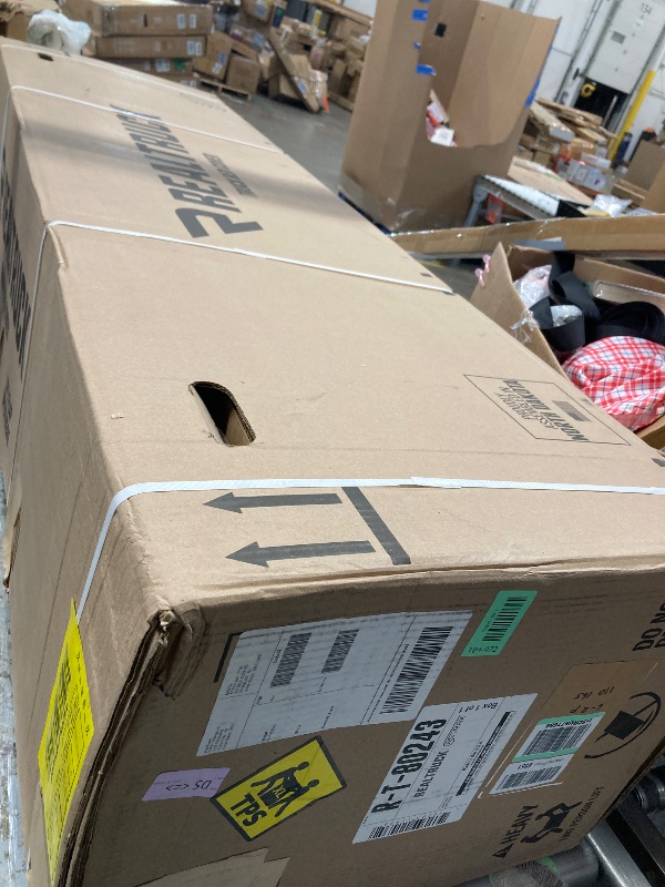 Photo 1 of **FACTORY SEALED ***RealTruck RetraxPRO EZ-Off FRC-4000 Retractable Truck Bed Tonneau Cover | R-T-80243 | Fits 2019-2026 RAM 1500 (Won't fit Multifunction Tailgate) 5' 7" Bed (68.4")