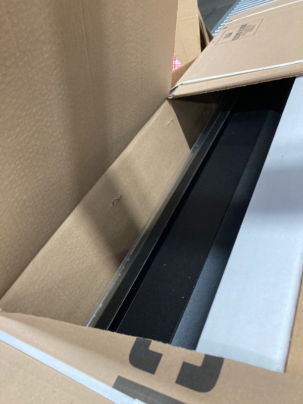 Photo 1 of **FACTORY SEALED ***RealTruck RetraxPRO EZ-Off FRC-4000 Retractable Truck Bed Tonneau Cover | R-T-80243 | Fits 2019-2026 RAM 1500 (Won't fit Multifunction Tailgate) 5' 7" Bed (68.4")