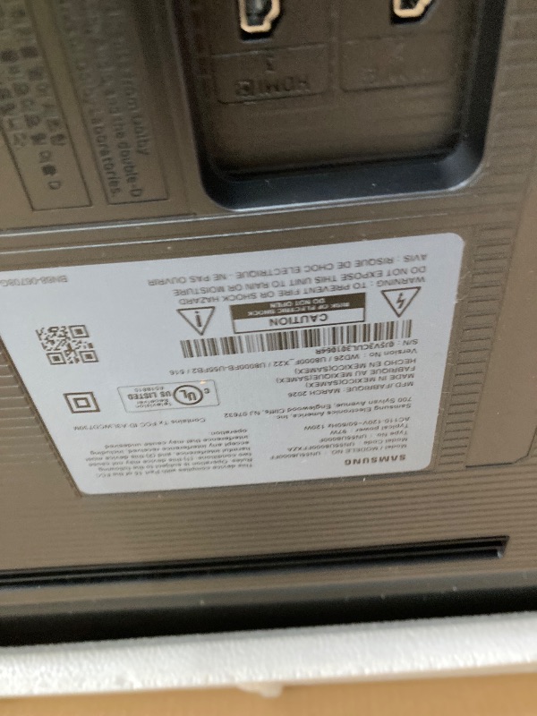 Photo 1 of ***NO RETORN***Samsung 55-Inch Class Crystal UHD U8000F 4K Smart TV (2025 Model) Endless Free Content, Processor, MetalStream Design, Knox Security, Compatible with Alexa