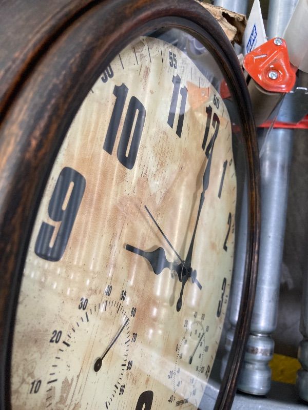 Photo 1 of ***CRACKED ON SIDE*****Lanyayun 16 Inch Indoor Outdoor Clock with Temperature and Hygrometer Waterproof Large Wall Clock, Silent Battery Powered for Patio Pool Porch Garden Garage Bar Decoration