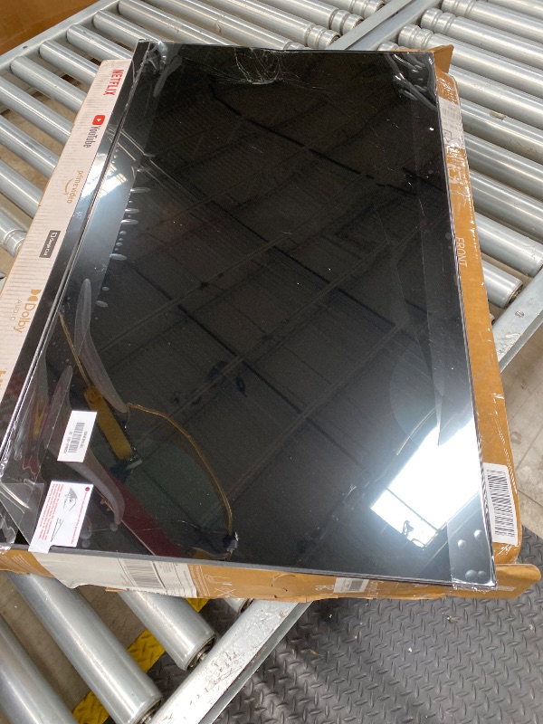Photo 1 of ***Broken, parts only, non-refundable, non-returnable***FPD 32-inch Smart TV Google TV HD 720p with Google Play and Google Cast Built-in, HDR 10, Dolby Audio, Voice Remote, Stream Live TV(Palette-Series, CG32-P3, 2024 Model)