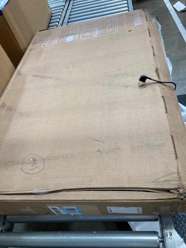 Photo 1 of ***NO RETURN**Samsung 48-Inch Class S90F Smart TV (2025 Model, 48S90F), NQ4 Gen3 Processor, Upscaling Pro, HDR+, Motion Xcelerator 144Hz, Vision, Alexa Built-in, 4K UHD