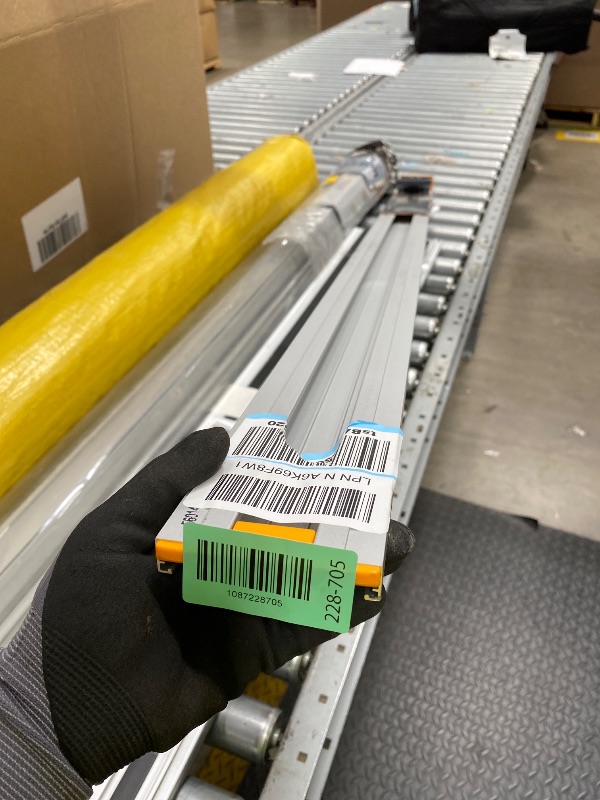 Photo 1 of *scratches* BORA 50” NGX Circular Saw Guide Rail, Clamp Edge for Circular Saws, Great for Straight Cross-Cutting Plywood Sheets and Routing Dados, 544050