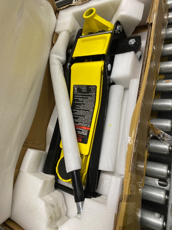 Photo 1 of *scratches* VEVOR 2.5 Ton Low Profile, Heavy-Duty Steel Racing Floor Jack with Dual Pistons Quick Lift Pump, Lifting Range 3.64"-19.49"