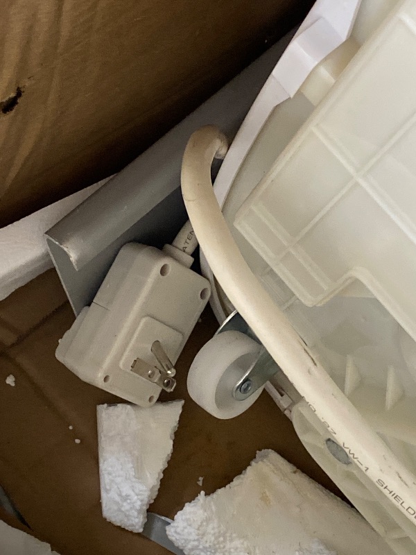 Photo 1 of *Plug bent/pieces cracked* Garvee 14000 BTU Portable Air Conditioner for Rooms up to 750 Sq. Ft, 3-in-1 AC Unit with Cooling, Dehumidifier & Fan, 3 Fan Speeds, Auto Swing, 24H Timer, Energy-Saving, Remote & Window Kit, Gray