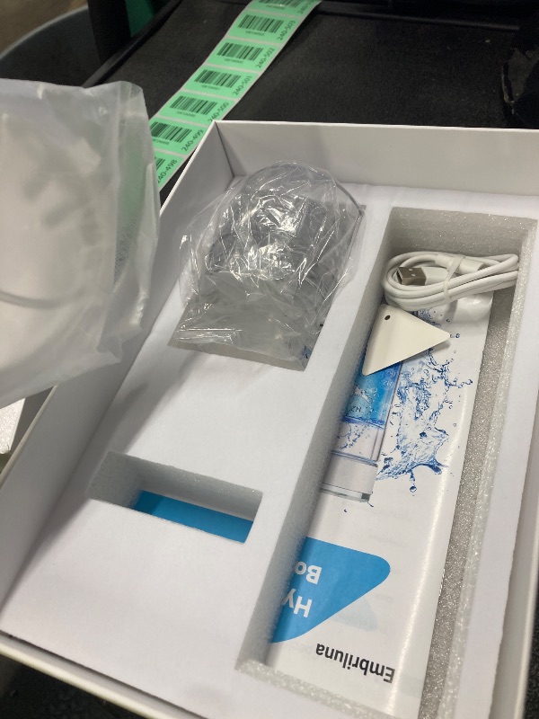 Photo 1 of ***NO WATER BOTTLE INCLUDED -SELLING AS INCOMPLETE PARTS ONLY*** Hydrohealth Hydrogen, Portable and Rechargeable Hydro Health Hydrogen Water Bottle Glass with SPE Pem Technology,3 Min 4100 PPB Pure Hydrogen Rich Concentration
