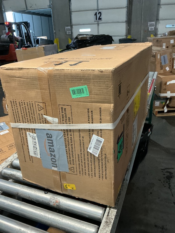 Photo 1 of ***FACTORY SEALED***
Amazon Basics Portable Air Conditioner - 10000 BTU, White