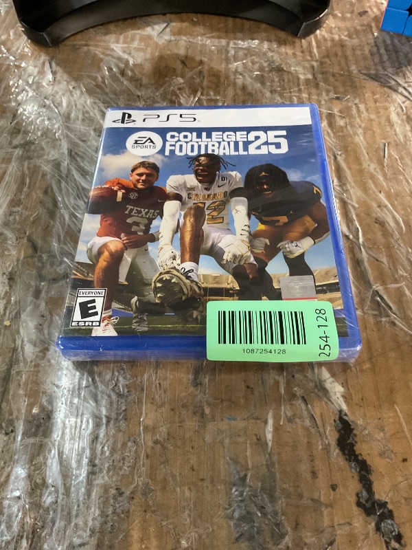 Photo 1 of ***FACTORY SEALED***
EA SPORTS College Football 25 - PlayStation 5