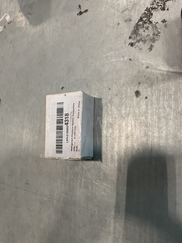 Photo 1 of 1551343 AC Pressure Sensor Switch, 3Pins for Chevy 2002-2021, GMC 2003-2020