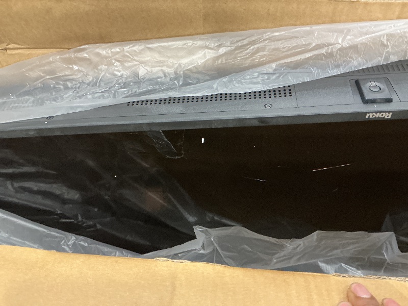 Photo 1 of ***Cracked Screen Parts Only***Roku 65" QLED 4K Smart TV