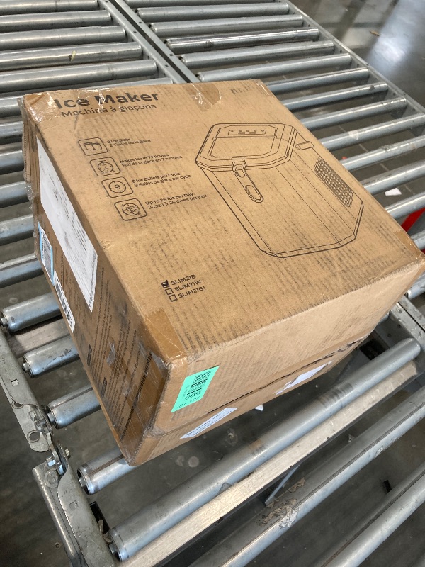 View 2 of [SOLD FOR PARTS] Silonn Countertop Ice Maker - Black, 26 lbs/day