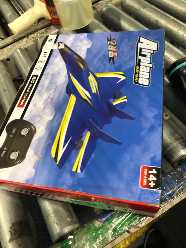 Photo 1 of ****MINOR DAMAGE ****Vecktodisy Remote Control Airplane for Kids,RC Airlane RTF,2 Channels RC Plane with Gyro, Durable EPP Foam RC Jet Toys for Indoor & Outdoor, Easy to Fly RC Aircraft for Adults & Beginner
