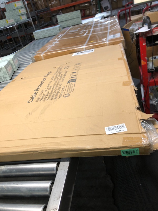 View 2 of ***TRUCK/TRAILER PICKUP ONLY***VEVOR 5 Channel Rubber Cable Protector Ramp