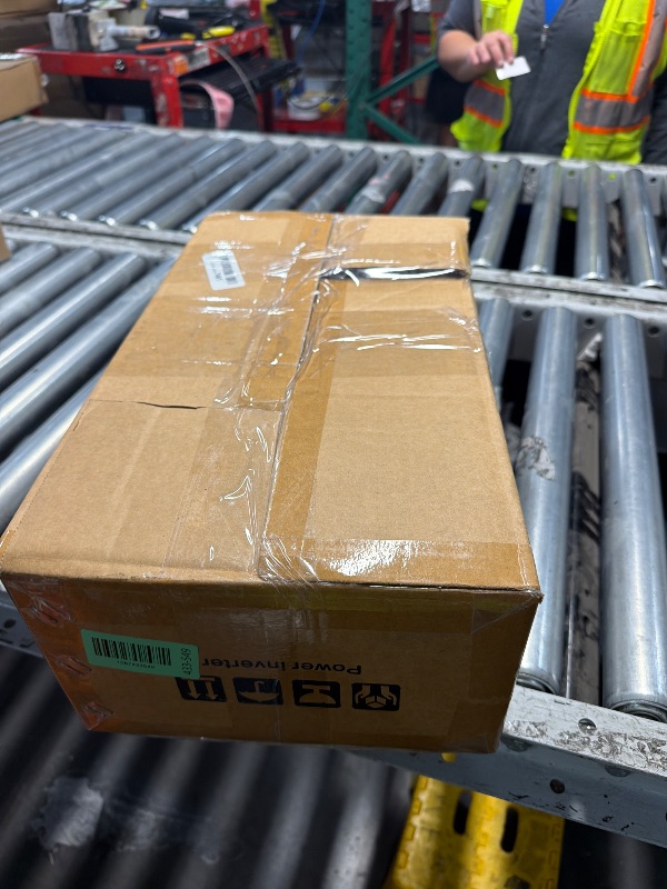 View 2 of *** UNTESTED ***
OYPSX 1500W Pure Sine Wave Power Inverter 12V DC to 110V AC