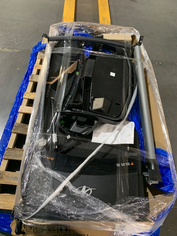 View 4 of ***MINOR DAMAGE***  ***TRUCK/TRAILER PICKUP ONLY***
NordicTrack T 6.5 S Treadmill