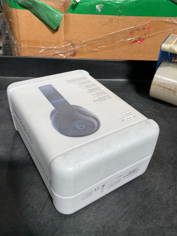 View 9 of (Factory sealed) Beats Studio Pro Wireless Over-Ear Headphones - Navy