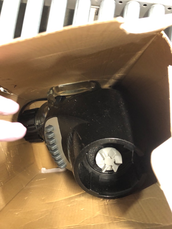 View 2 of ****HEAVILY USED , PARTS ONLY ***** NO CUPBLACK+DECKER BL2010 Standard Blender, 10-Speed + Pulse, 5 Cup, Glass Jar - Black
