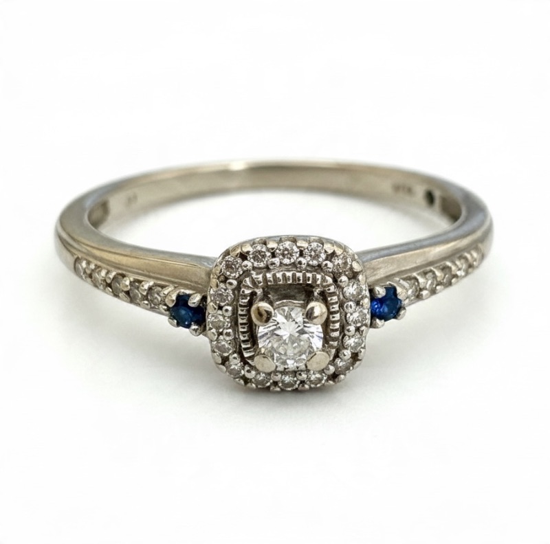 View 1 of 10K WHITE GOLD 0.50ctw DIAMOND RING 2G (APPROXIMATE SIZE 7–8) #7