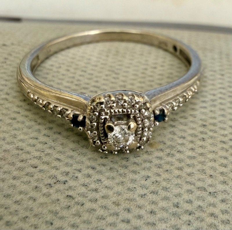 View 2 of 10K WHITE GOLD 0.50ctw DIAMOND RING 2G (APPROXIMATE SIZE 7–8) #7