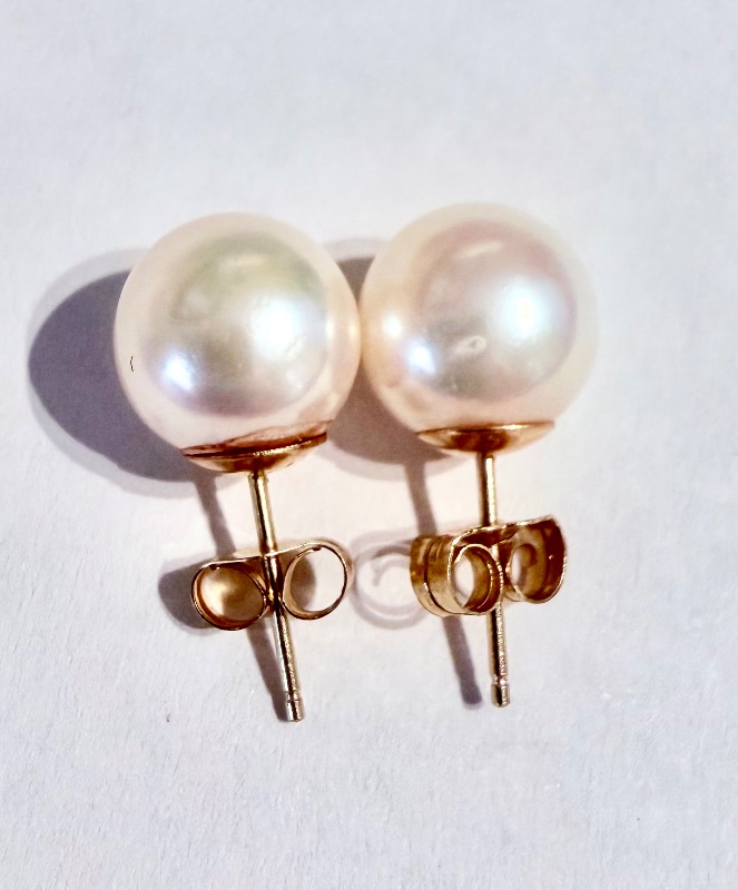 View 5 of 14K YELLOW GOLD SOUTH SEA PEARL STUD EARRINGS 2.1G #36