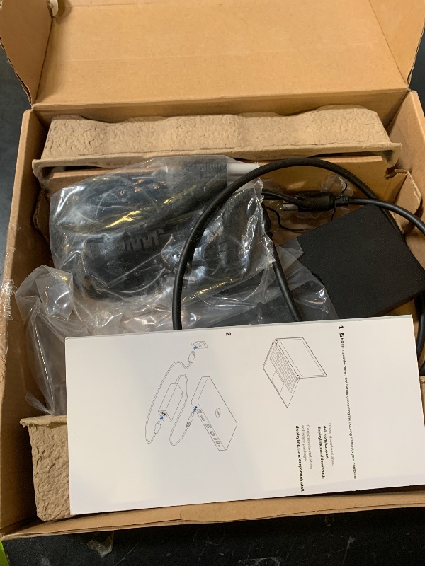 Photo 1 of Dell USB 3.0 Ultra HD/4K Triple Display Docking Station (D3100), Black