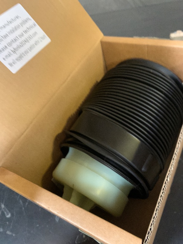 Photo 1 of ZYFONLIX Air Suspension Spring Bag Rear Left Compatible with Benz 2010-2015 E-Class W212 2012-2015 CLS-Class W218 X218 OEM 2123203925 2123204325 2123202125 2123200725
