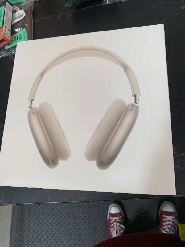 Photo 1 of Apple AirPods Max 2 Wireless Over-Ear Headphones, Active Noise Cancellation, Adaptive Audio, Personalized Spatial Audio, Live Translation, Bluetooth Headphones for iPhone – Starlight