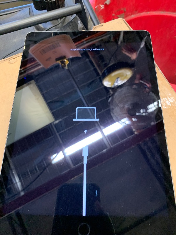 Photo 1 of LOCKED******** HARDWARE ISSUES DEFECTIVE ……….Apple 2021 iPad (10.2 inch, Wi-Fi, 64GB) - Space Gray (Renewed Premium)