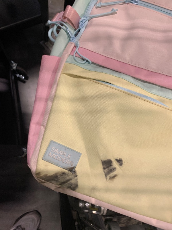 Photo 1 of ***NEEDS TO BE WASHED****Simple Modern Kids Backpack for School | 20L Laptop Backpack | Multi-Color