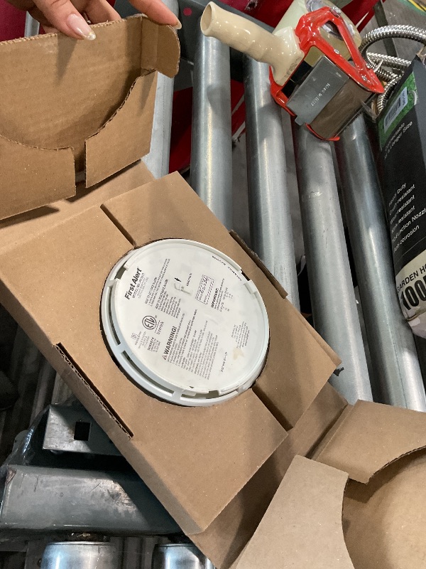 View 3 of [HEAVILY USED] First Alert 10-Year Battery Smoke Alarm
