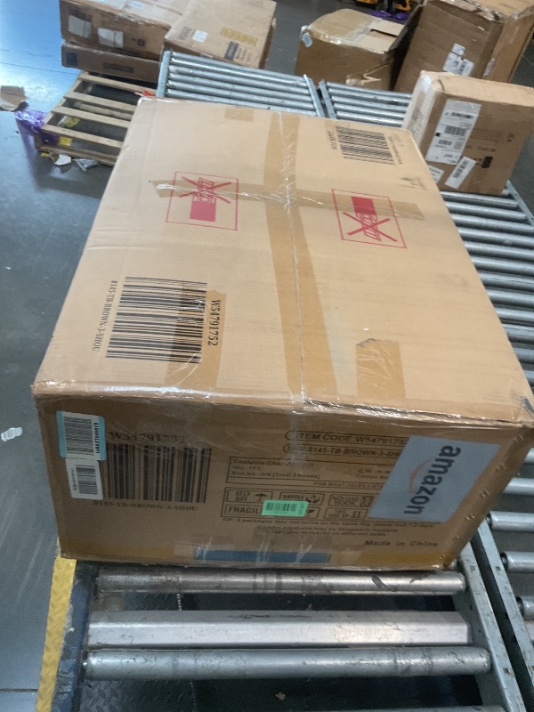 Photo 1 of ** MISSING ONE BOX ** RHHVVR Oversized Power Recliner Chair for Big and Tall 400 LBS