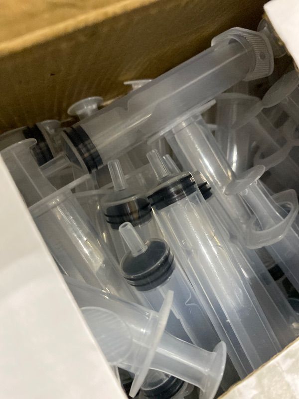 View 3 of 125 Pack Jello Syringes with Caps, 10ml Reusable Plastic Syringes for Party Desserts, Jelly, Pudding, Juice - BPA-Free Halloween Thanksgiving Christmas Birthday Supplies