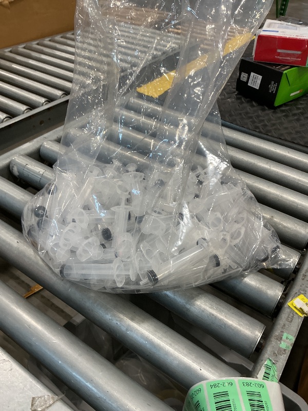 View 2 of 125 Pack Jello Syringes with Caps, 10ml Reusable Plastic Syringes for Party Desserts, Jelly, Pudding, Juice - BPA-Free Halloween Thanksgiving Christmas Birthday Supplies