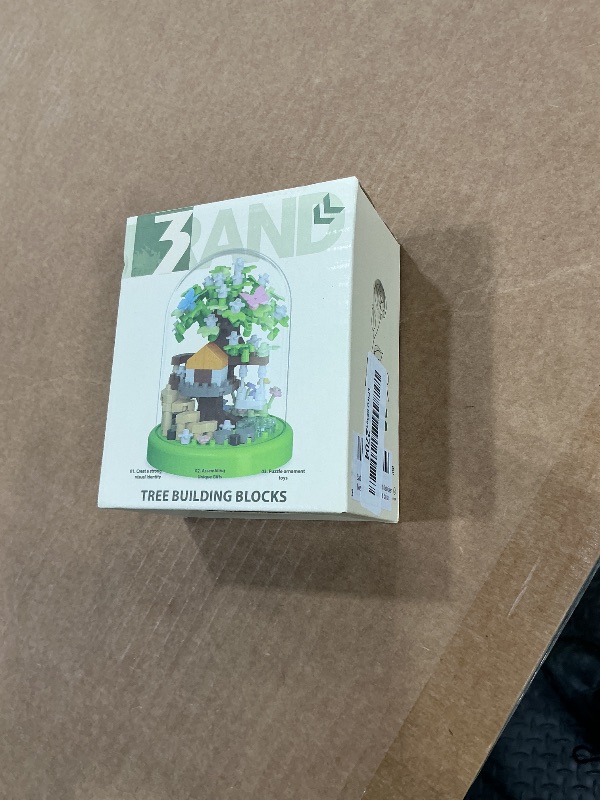 View 2 of [MISSING PARTS] Sacblirr Summer Green Shade Tree House Building Toy Set
