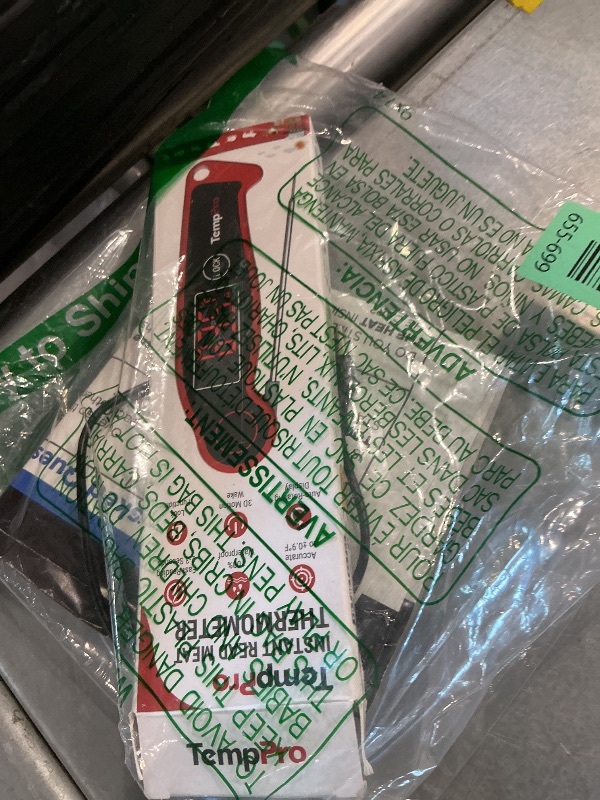 View 2 of [SIMILAR ITEM] [DAMAGED] TempPro TempSwift 0.5 Sec Instant Read Digital Meat Thermometer Waterproof