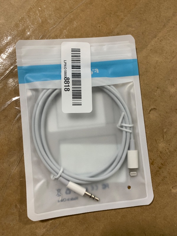 Photo 1 of (Apple MFi Certified) iPhone AUX Cord,Lightning to 1/8 Inch Audio Cable,3.3ft, Headphone Jack Adapter Male Aux Stereo Audio Cable Compatible for iPhone 14/13/12/11/XR/X/8/7 (White)