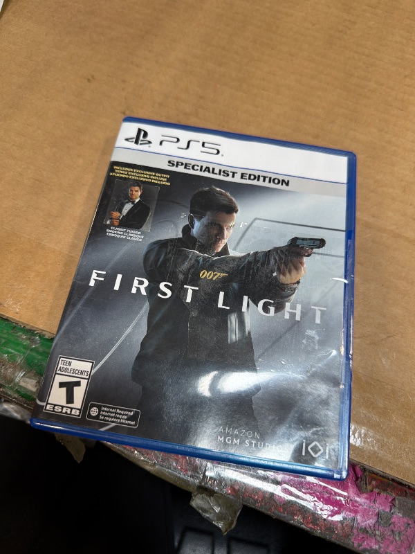 Photo 1 of 007 First Light - Specialist Edition - PlayStation 5