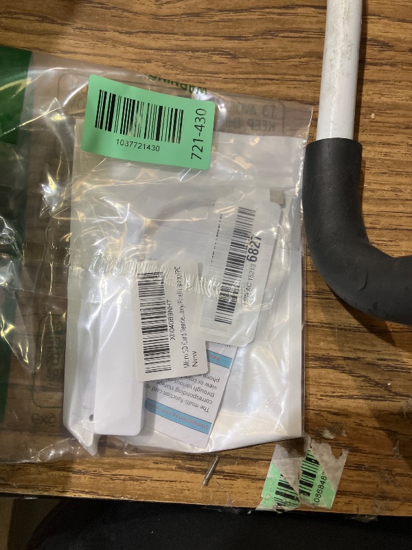 Photo 1 of [Apple MFi Certified] SD Card Reader for iPhone 17 16 15