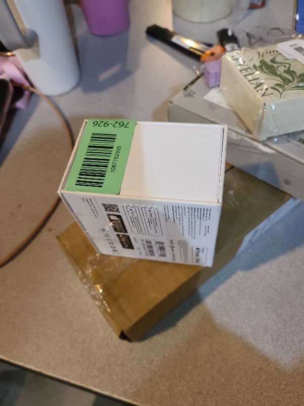 View 2 of Looki L1 AI Wearable Lifelogging Device - 32GB, Green