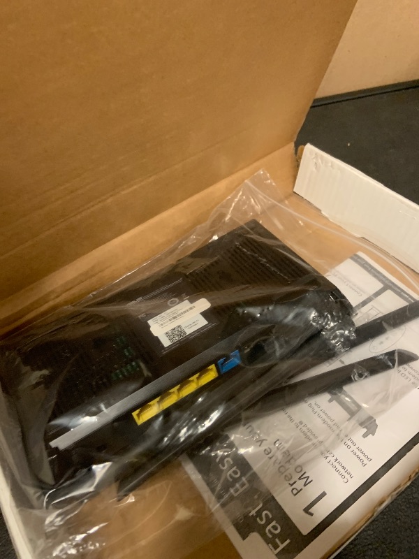 Photo 1 of ASUS RT-AX55 AX1800 Dual Band WiFi 6 Gigabit Router, 802.11ax, Lifetime Internet Security, Parental Control, Mesh WiFi Support, MU-MIMO, OFDMA, 4 Gigabit LAN Ports, Beamforming (Renewed)