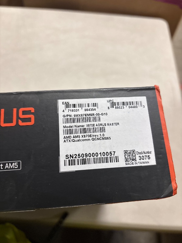 View 5 of GIGABYTE X870E AORUS Master AMD AM5 LGA 1718 Motherboard, ATX, DDR5, 4X M.2, PCIe 5.0, USB4, WIFI7, 5GbE LAN, EZ-Latch, 5-Year Warranty