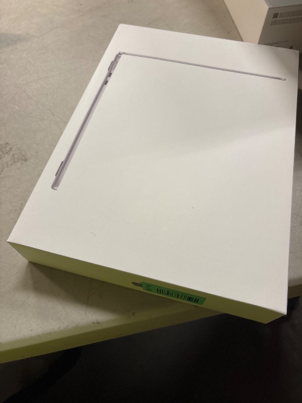 Photo 1 of Factory seal Apple 2026 MacBook Air 13-inch Laptop with M5 chip: Built for AI, 13.6-inch Liquid Retina Display, 16GB Unified Memory, 512GB SSD, 12MP Center Stage Camera, Touch ID, Wi-Fi 7; Silver