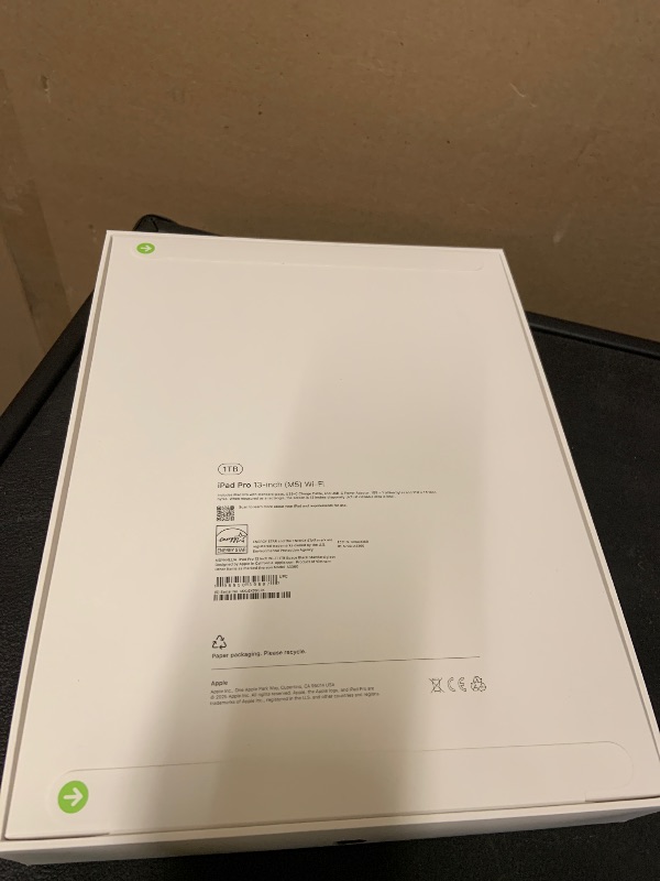 Photo 1 of Apple iPad Pro 13-inch (M5): Ultra Retina XDR Display, 1TB, Landscape 12MP Front Camera/12MP Back Camera, LiDAR Scanner, Wi-Fi 7 with Apple N1, Face ID, All-Day Battery Life — Space Black