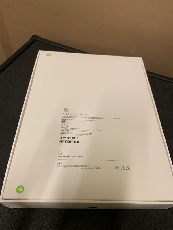 Photo 1 of Apple iPad Pro 13-inch (M5): Ultra Retina XDR Display, 1TB, Landscape 12MP Front Camera/12MP Back Camera, LiDAR Scanner, Wi-Fi 7 with Apple N1, Face ID, All-Day Battery Life — Space Black