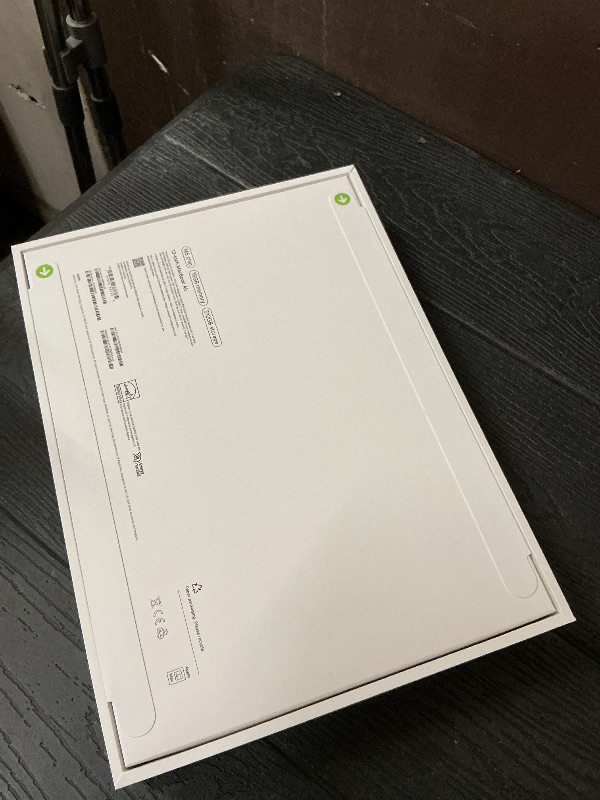 Photo 1 of Apple 2026 MacBook Air 13-inch Laptop with M5 chip: Built for AI, 13.6-inch Liquid Retina Display, 16GB Unified Memory, 512GB SSD, 12MP Center Stage Camera, Touch ID, Wi-Fi 7; Silver